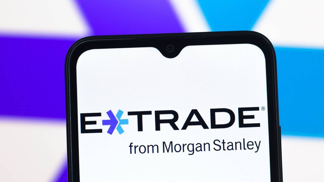 No-Fee Index Funds: E-Trade Vs. Fidelity | Bankrate