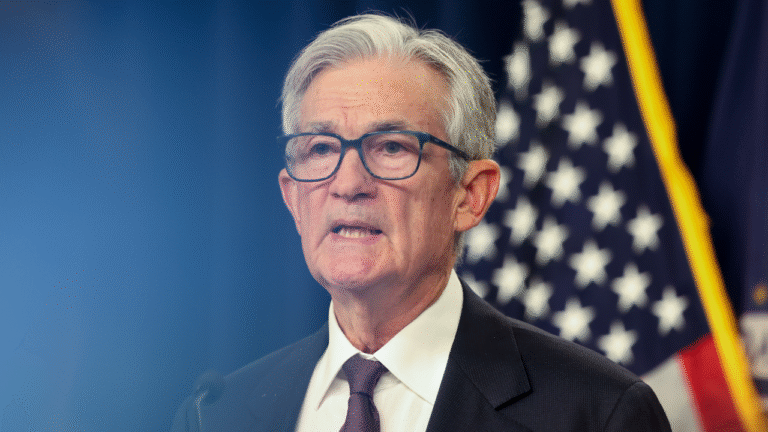 Fed Keeps Interest Rates Unchanged As It Weighs Inflation Risks From Tariffs | Bankrate