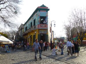 Argentina’s Central Bank Hikes Interest Rate to 97%!